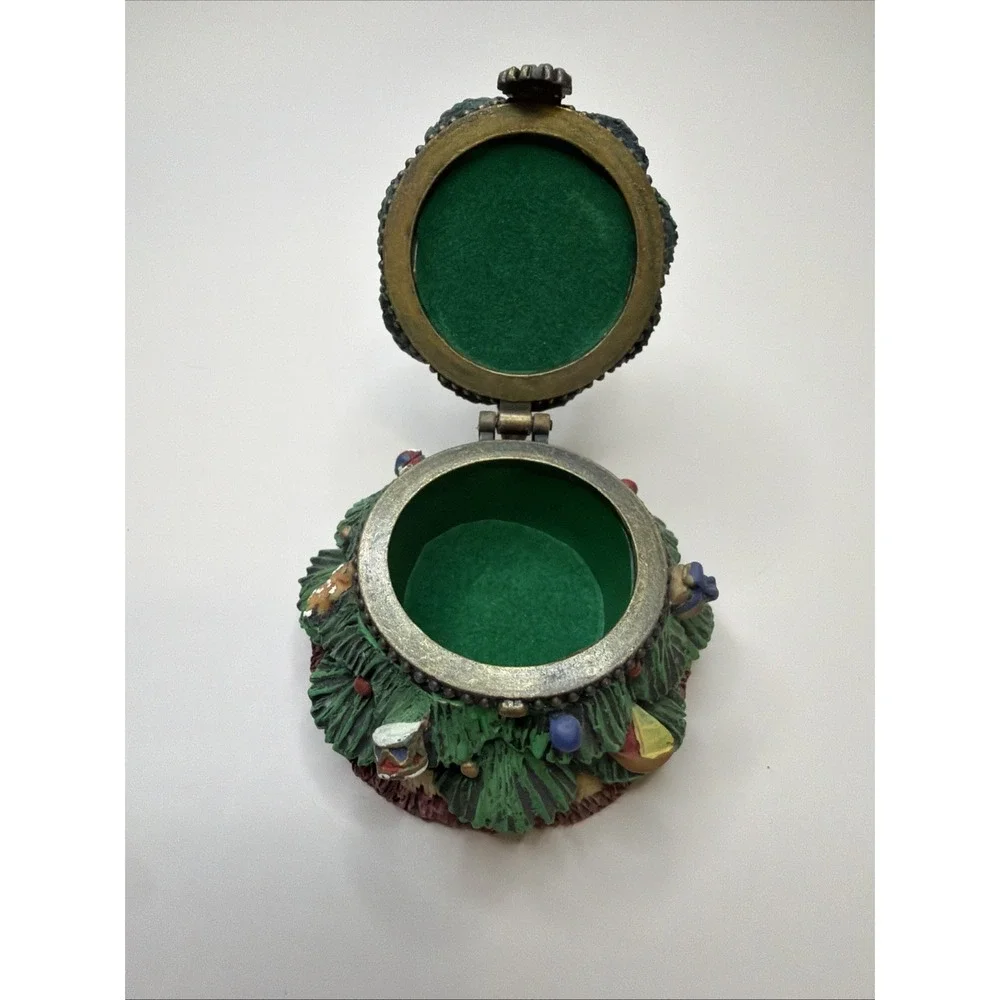 Vintage Christmas tree trinket box  2.8 Inches tall w/felt inside